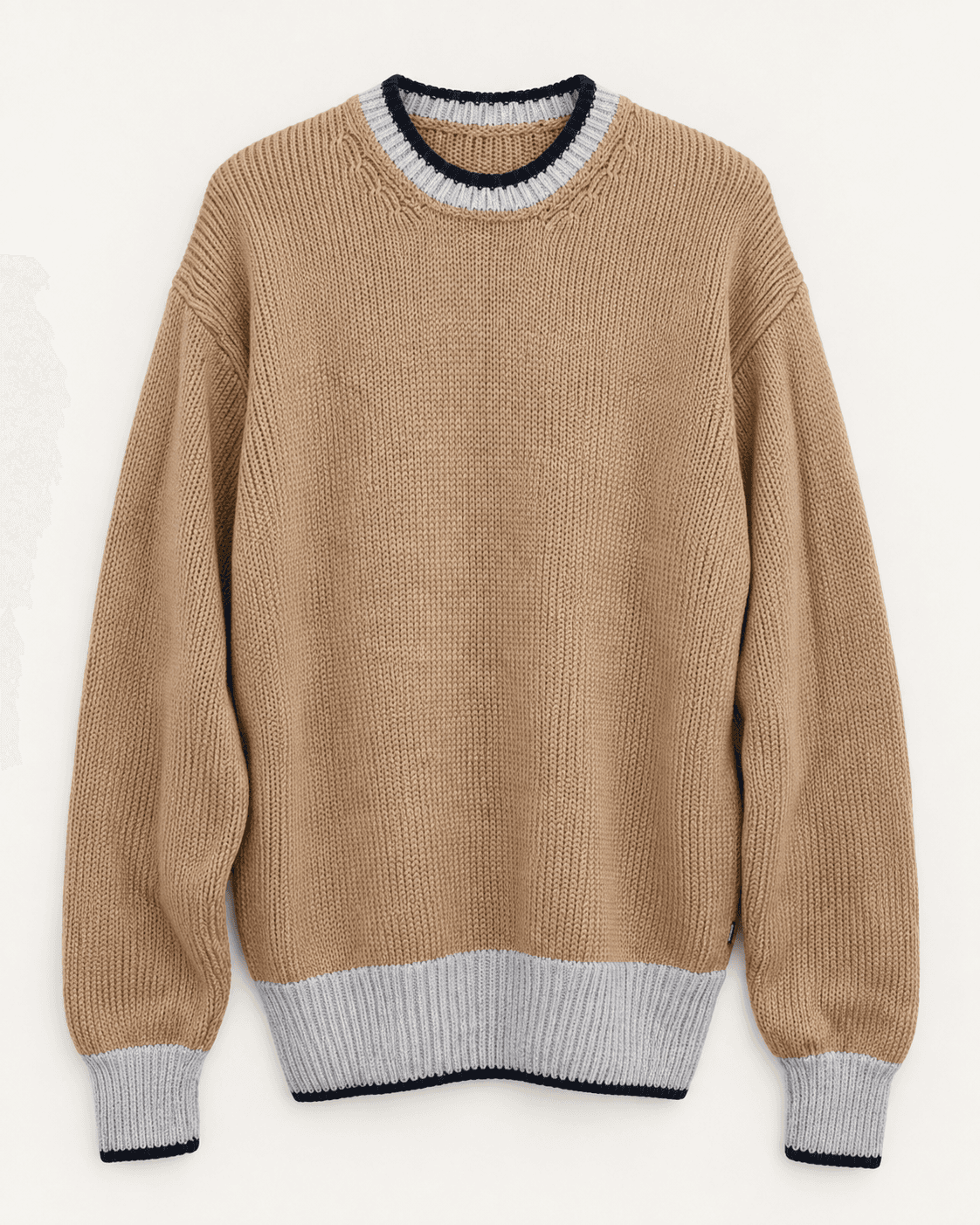 Rak produktbild av den beige bomullströjan med kontrasterande ribbkanter.